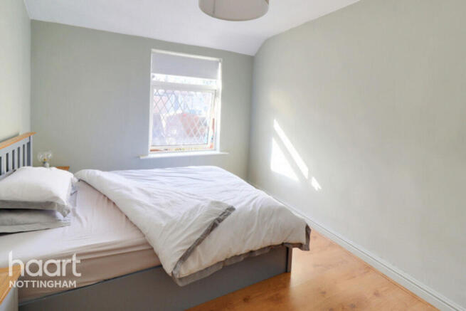 3 bed property, in Station Road, £170,000