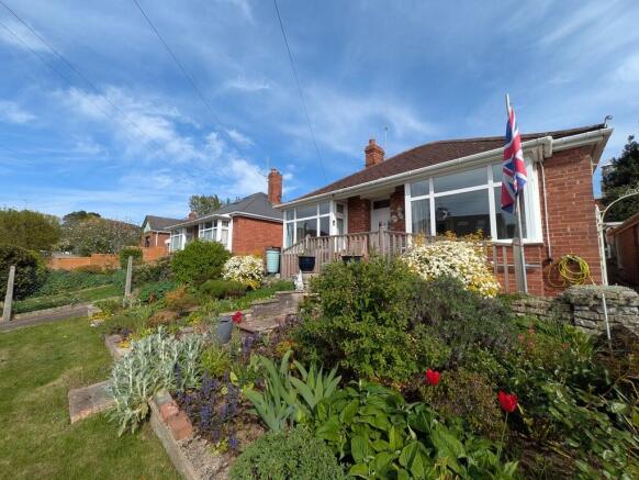 2 bed property, in Buckerell Avenue, £425,000
