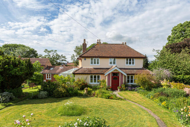 4 bed property, in Church Lane, £720,000
