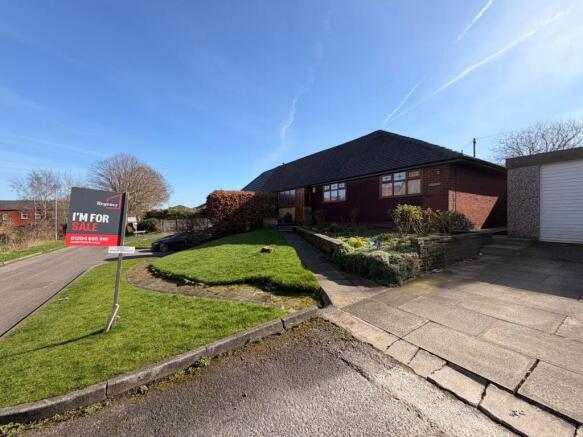 3 bed property, in Forester Hill Avenue, £260,000