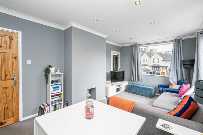 2 bed property, in Palmerston Road, £325,000