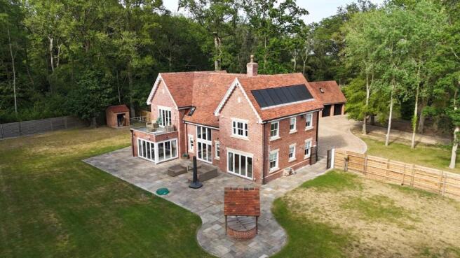 5 bed property, in Stackwood Road, £1,500,000