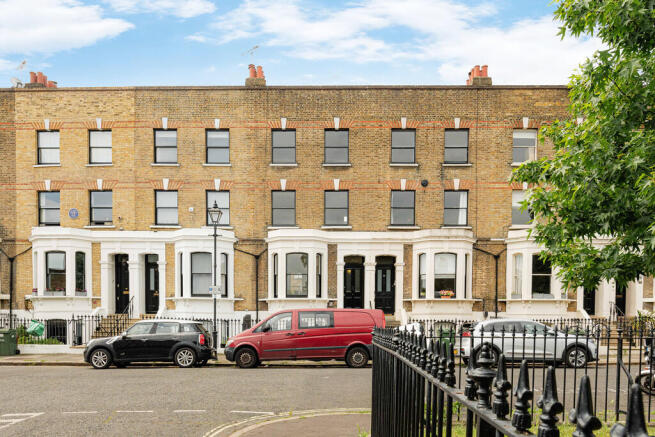 4 bed property, in Kennington Park Road, £1,500,000