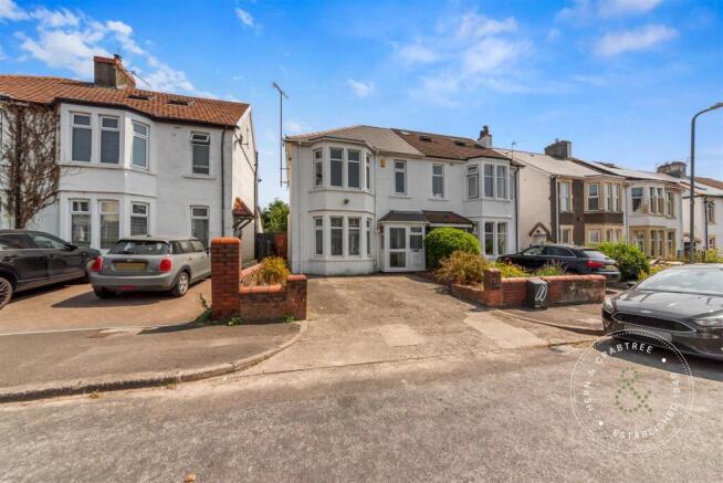 3 bed property, in Aubrey Avenue, £485,000