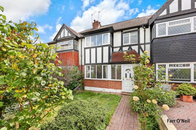 4 bed property, in Rous Road, £730,000