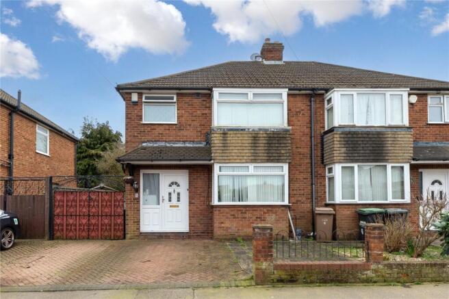 3 bed property, in Blaydon Road, £365,000
