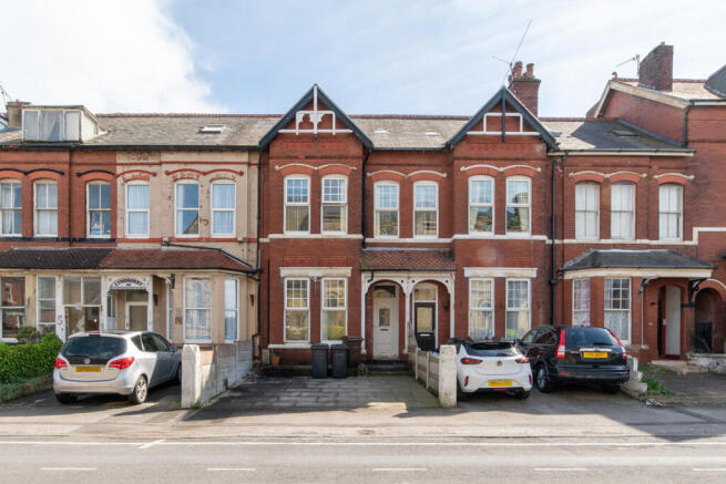 Land, in 103 King Street, £175,000