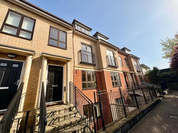 4 bed property, in St Bartholomews Court, £840,000