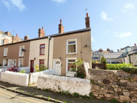 1 bed property, in 5 Ty Isa Road, £60,000