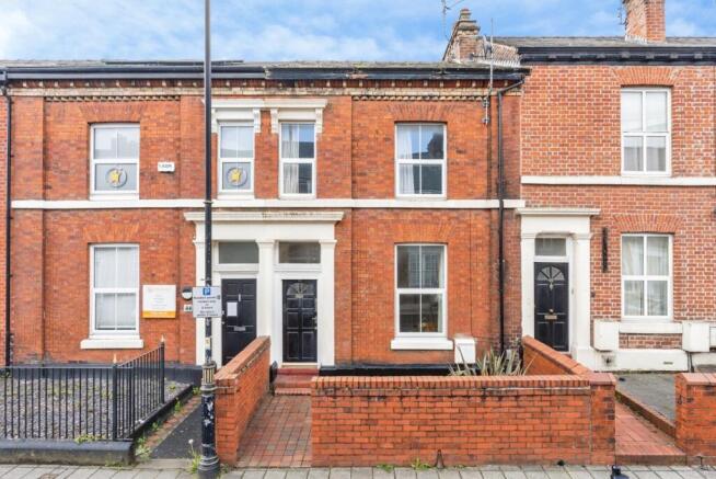 3 bed property, in Bewsey Street, £220,000