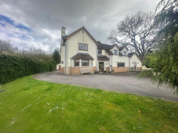 5 bed property, in Llantrisant, £775,000