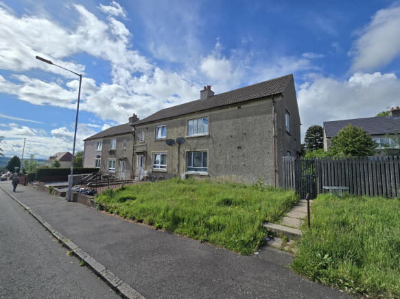 4 bed property, in 39 Braedale Road, £35,000