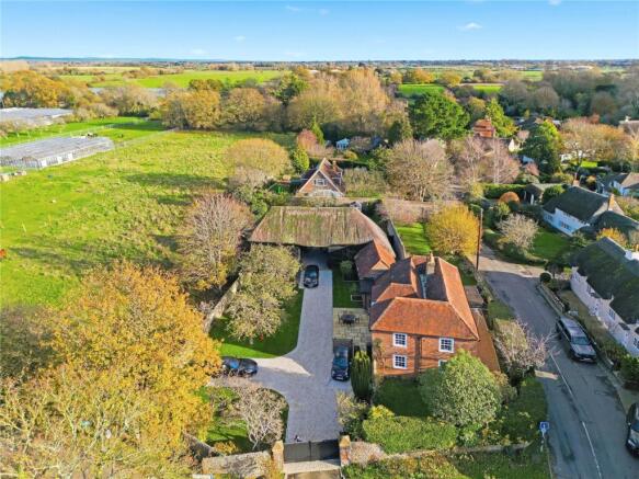 4 bed property, in Challens, £1,150,000