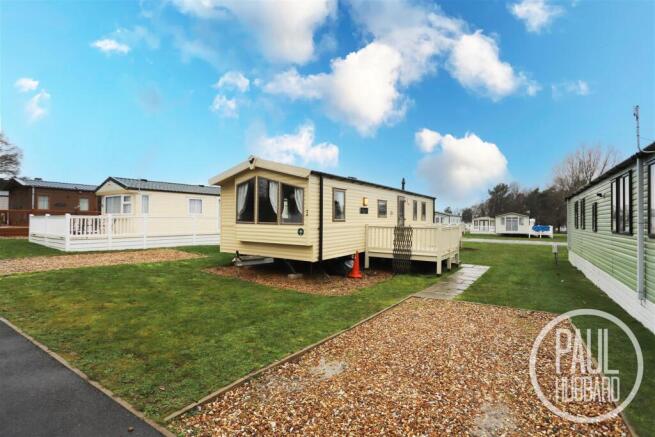 2 bed property, in Avonmore, £12,995