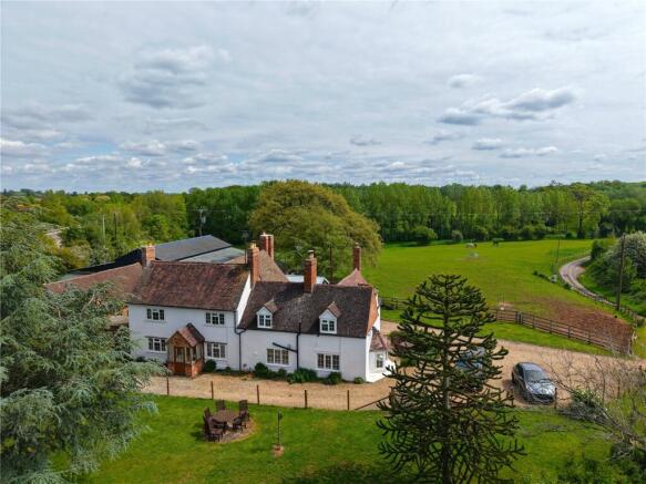 8 bed property, in Longdon, £850,000