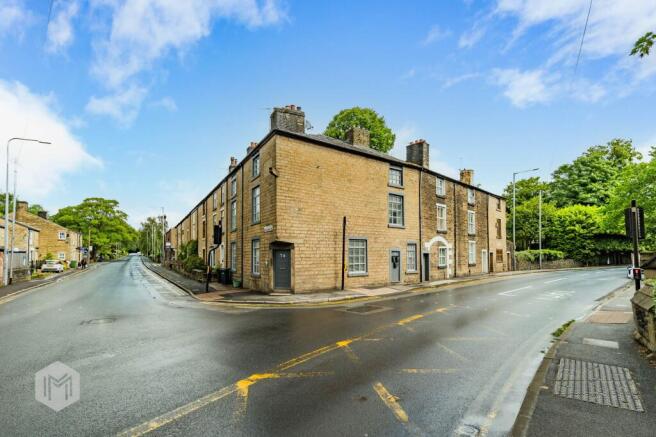 1 bed property, in Bradshaw Road, £90,000