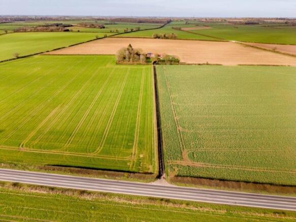 5 bed property, in Necton, £900,000