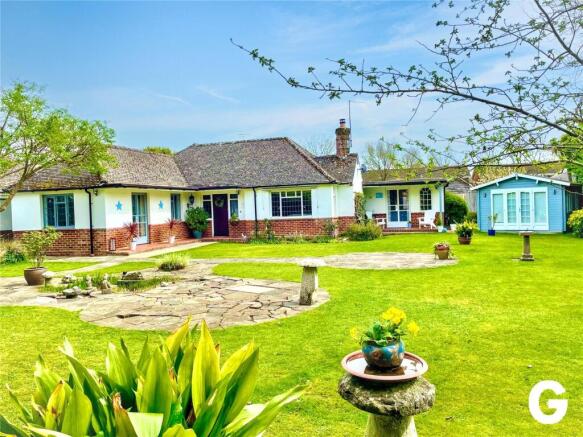 4 bed property, in Hightown Road, £795,000