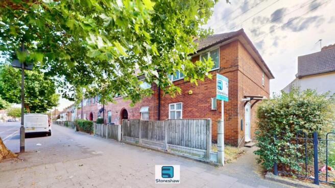 3 bed property, in Heathway, £390,000