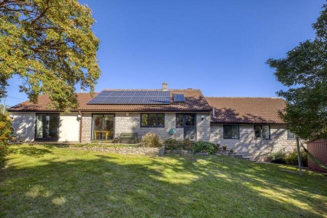 4 bed property, in Exceptional position on Milton Lane in Wells, £795,000