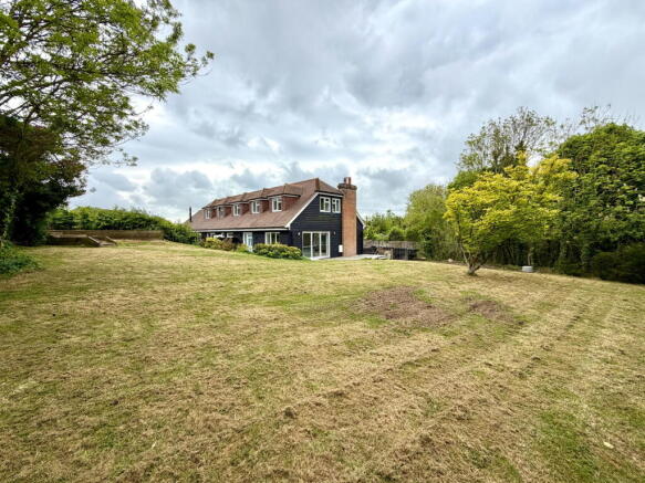 3 bed property, in A Deceptively Spacious Property With Open Plan Living & An Idyllic Location!!, £525,000