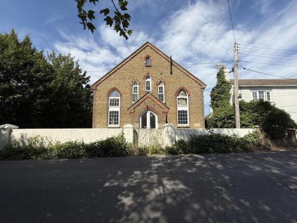 9 bed property, in Chapel Terrace, £400,000