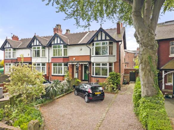 4 bed property, in Trinity Road, £599,950