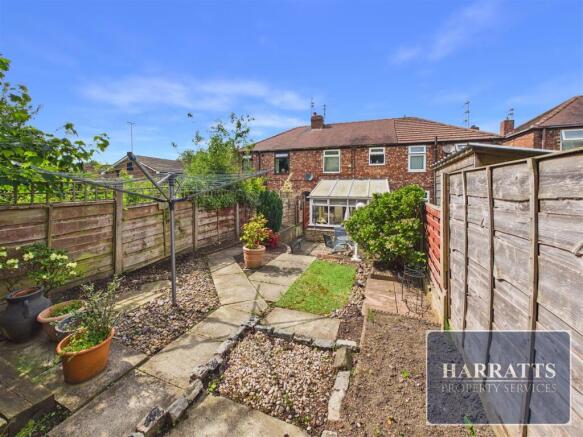 2 bed property, in Tamworth Street, £265,000