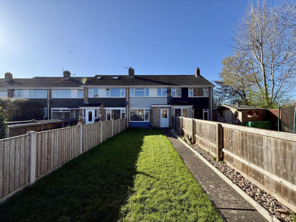 3 bed property, in Wye Avenue, £230,000
