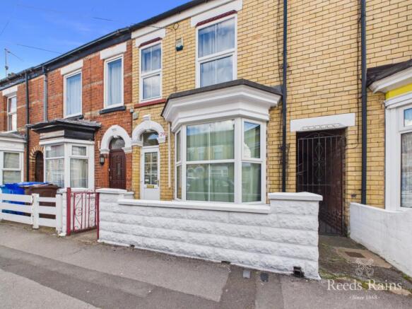 3 bed property, in Walgrave Street, £145,000