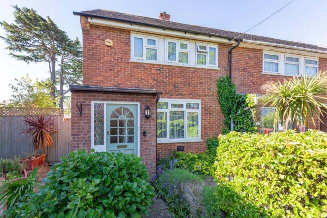 3 bed property, in Stanley Green East, £425,000