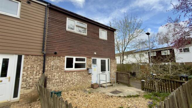 3 bed property, in Essendyke, £175,000