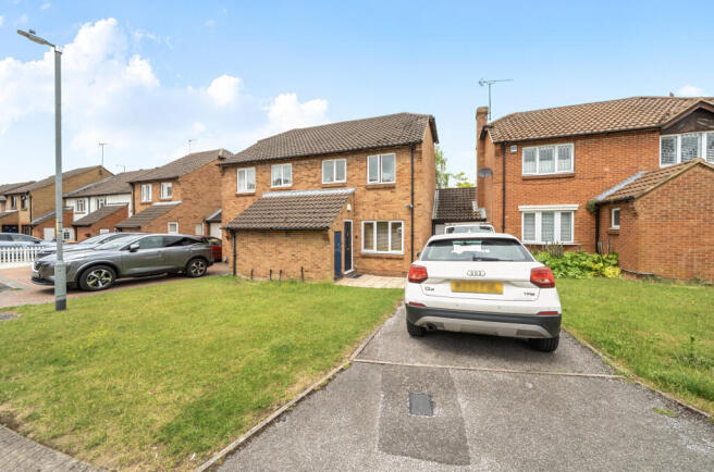 3 bed property, in Northview Road, £375,000