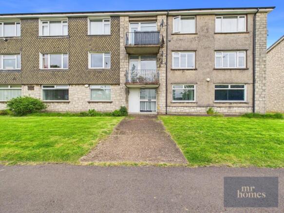 2 bed property, in Vincent Road, £99,950