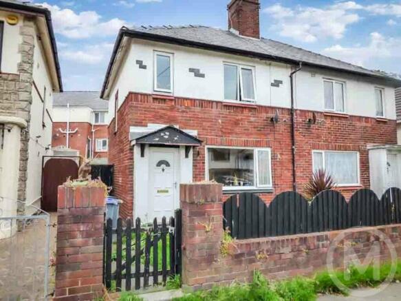 3 bed property, in Scorton Avenue, £100,000