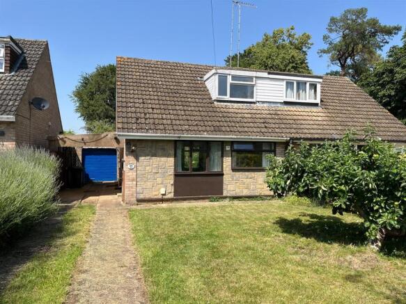 3 bed property, in Church Lane, £325,000
