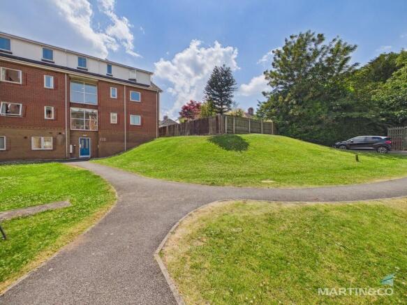 2 bed property, in Apartment 26 The Grange, £65,000