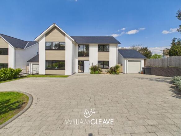 4 bed property, in Llys Yr Orsedd, £630,000