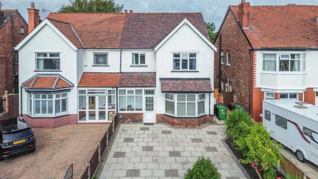 3 bed property, in Bibby Road, £415,000