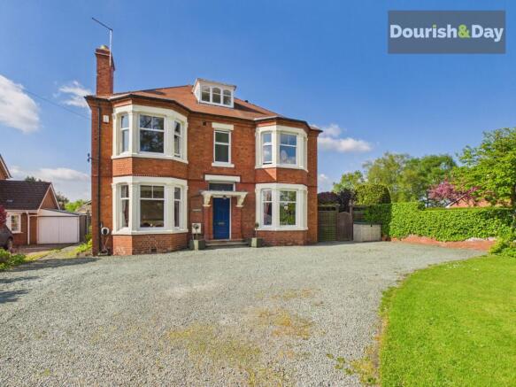 6 bed property, in Longlands Lane, £595,000