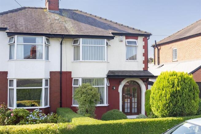 3 bed property, in Pembury Avenue, £259,950