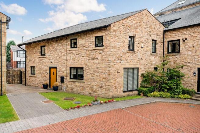3 bed property, in Walmersley Road, £330,000