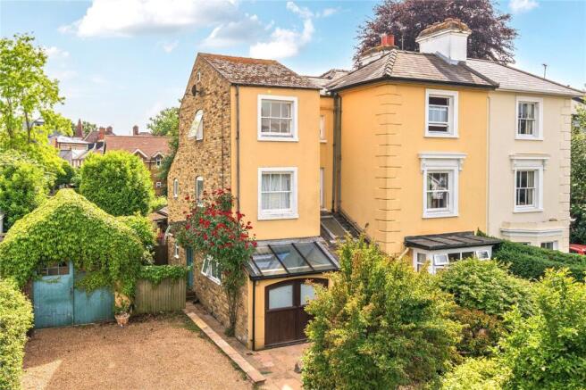 5 bed property, in Palace Road, £1,750,000