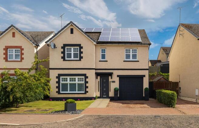 4 bed property, in 3 Meadowview Avenue, £240,000