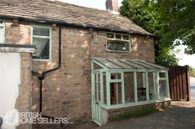 3 bed property, in Northfield Lane, £480,000