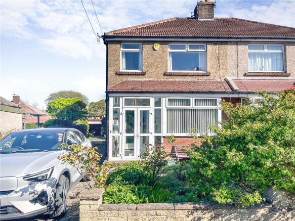 3 bed property, in Westminster Gardens, £145,000