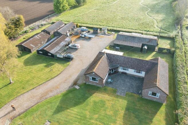 4 bed property, in Worlingworth, £600,000