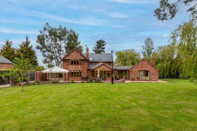 4 bed property, in Hugmore Lane, £850,000