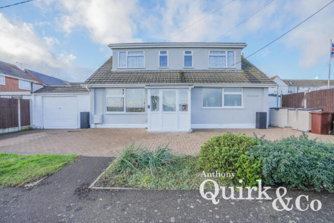 4 bed property, in Station Road, £450,000