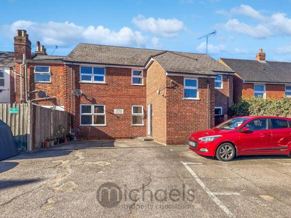 1 bed property, in Hythe Hill, £132,500